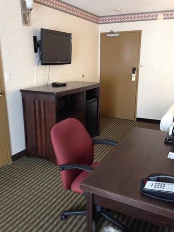 فندق Ramada By Wyndham أبوتسفورد المظهر الخارجي الصورة
