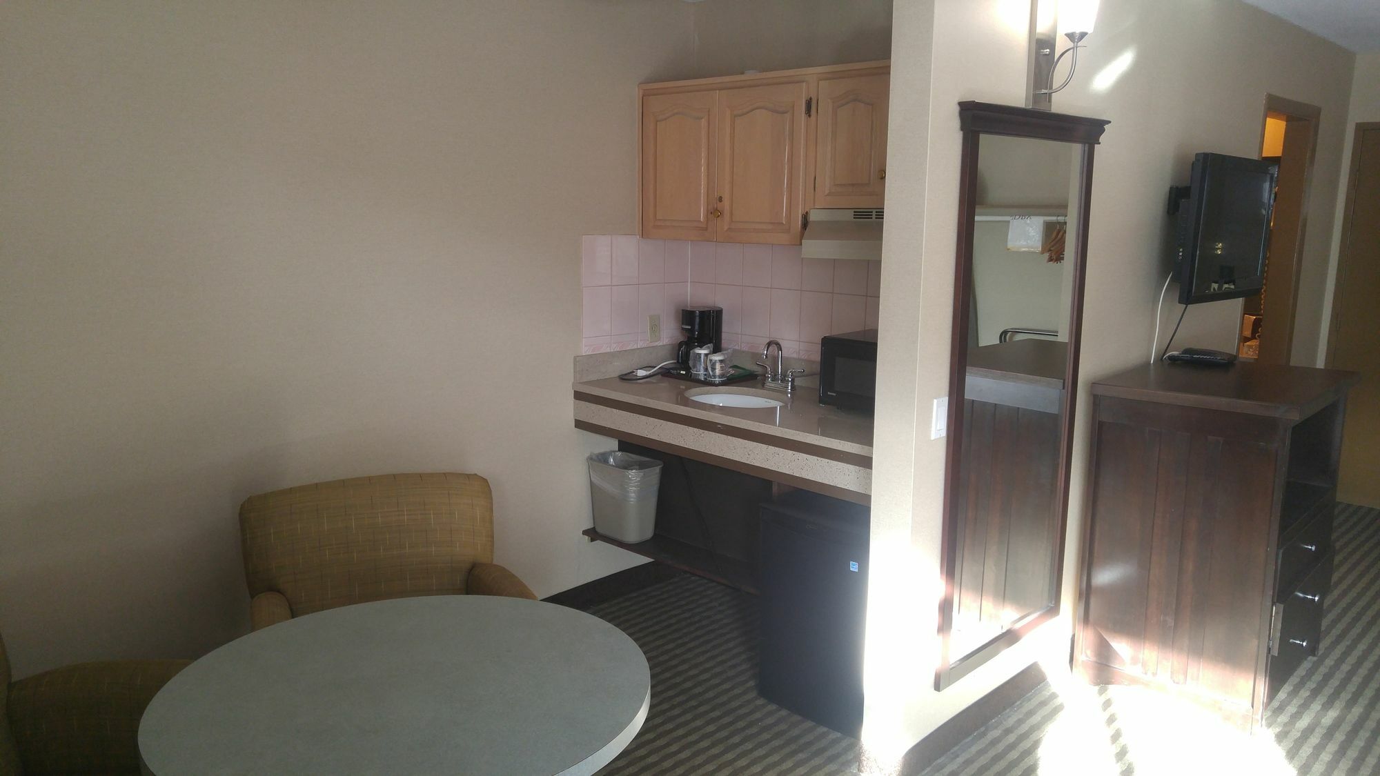 فندق Ramada By Wyndham أبوتسفورد المظهر الخارجي الصورة
